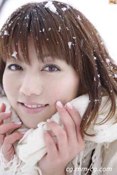 Bomb.tv 2010.06 GRAVURE.Channel Part1