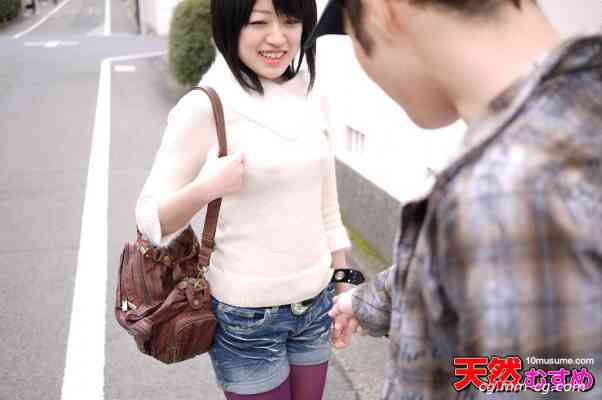10musume 2012.04.20 旅途中的頑皮女孩.阪田
