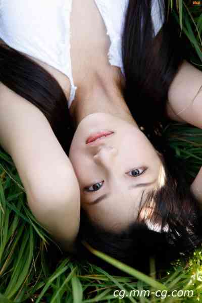 Bomb.tv 2010.04 GRAVURE.Channel Miyake.Hitomi