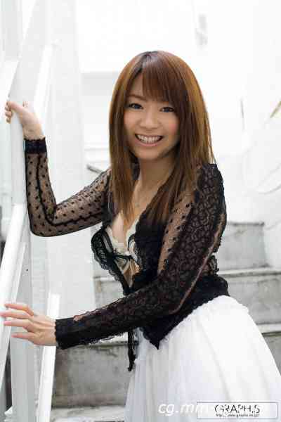 Graphis Hatsunugi H101 Mayuka Akimoto (秋元まゆ花)