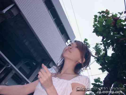 Shodo.tv 2003.08.07 - Girls - Ryoko (涼子) - 宝石販売員