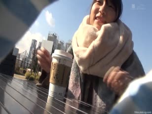 KMHR-032-[中文]因為太愛自慰了一天沒有高潮3小時超過30次就無法滿足!?性經驗人數1人的幼稚園老師新星 藤本理玖 拍AV