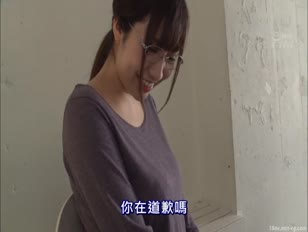 JUY-580-[中文]越是普通的人妻，淫蕩起來的反差就越大。 約砲軟體上遇到的眼睛巨乳人妻 31歲【目測i罩杯】 若月美衣奈